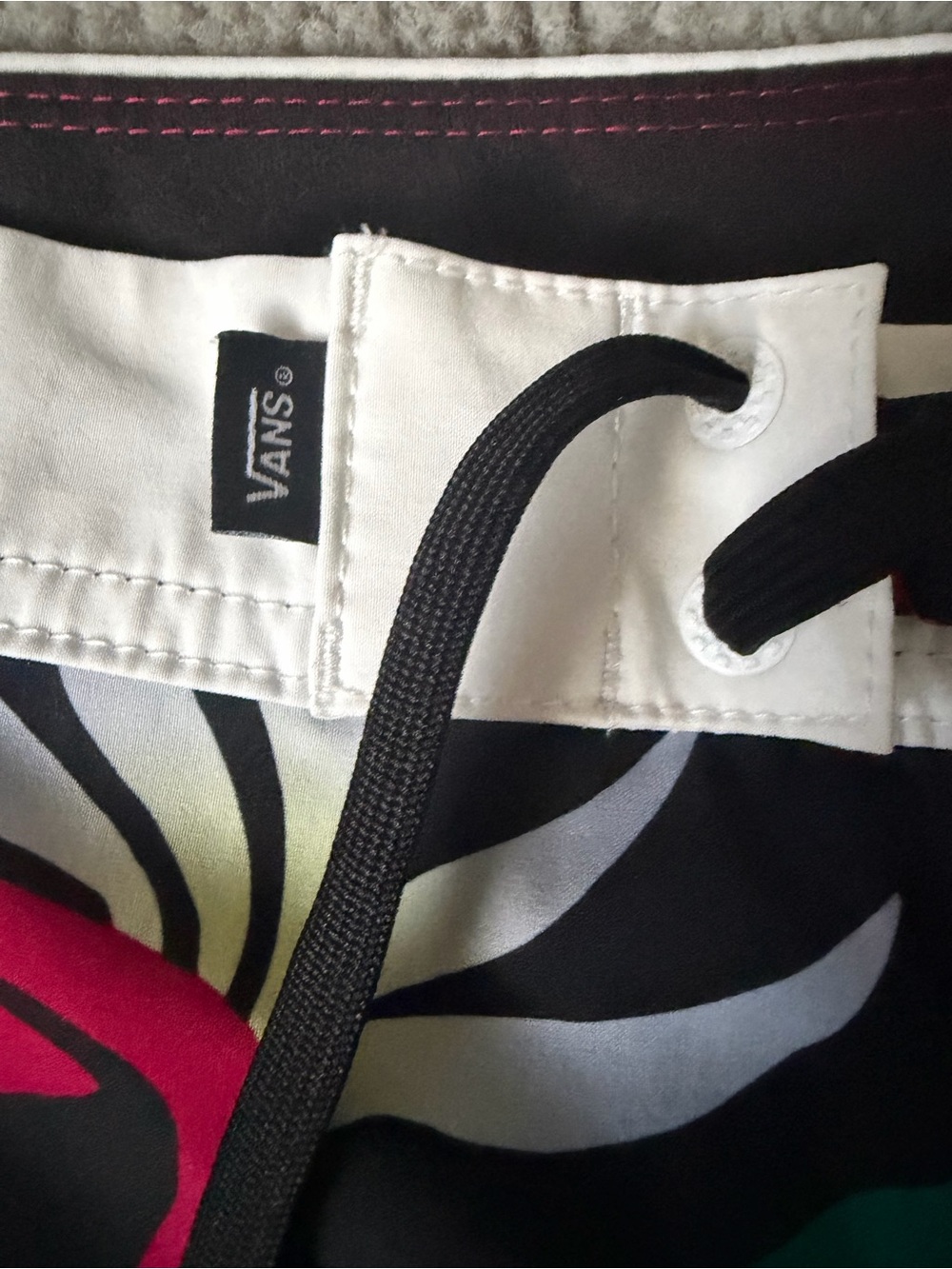 Vans Men’s Board Shorts - Picture 4 of 7